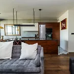 4 Bedroom With A Balcony - Trynitarska 6 Daire Krakow