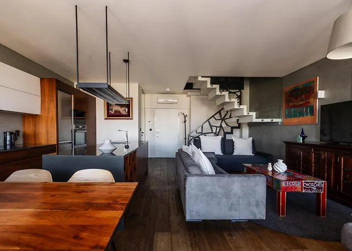 4 Bedroom With A Balcony - Trynitarska 6 Διαμέρισμα Krasków