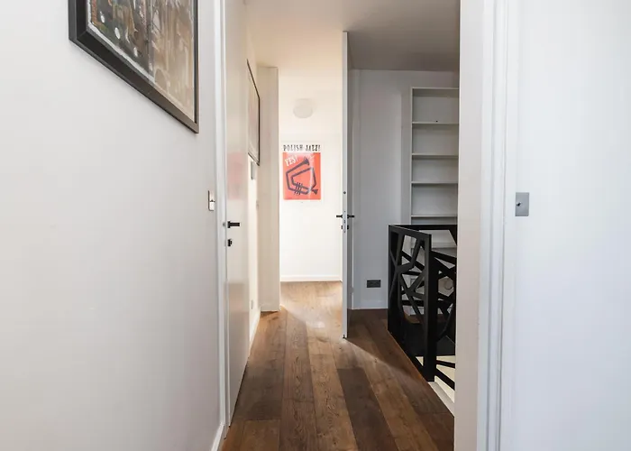 4 Bedroom With A Balcony - Trynitarska 6 Krasków