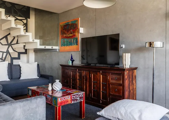 4 Bedroom With A Balcony - Trynitarska 6 Διαμέρισμα *