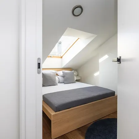 4 Bedroom With A Balcony - Trynitarska 6 Apartment Krakow